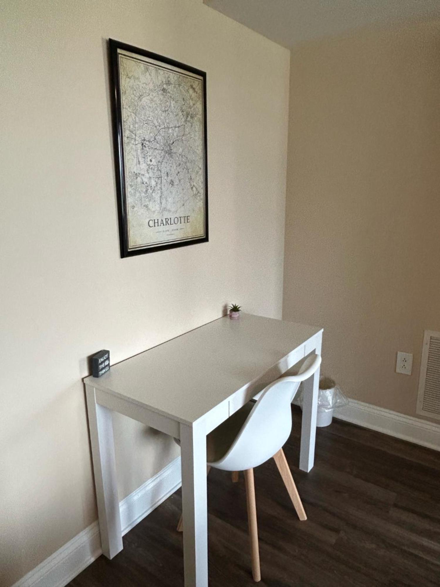 Spacious 2 Bedroom 2 Bathroom Apartment With Balcony In Uptown Charlotte! City Views & Free Parking! Kültér fotó