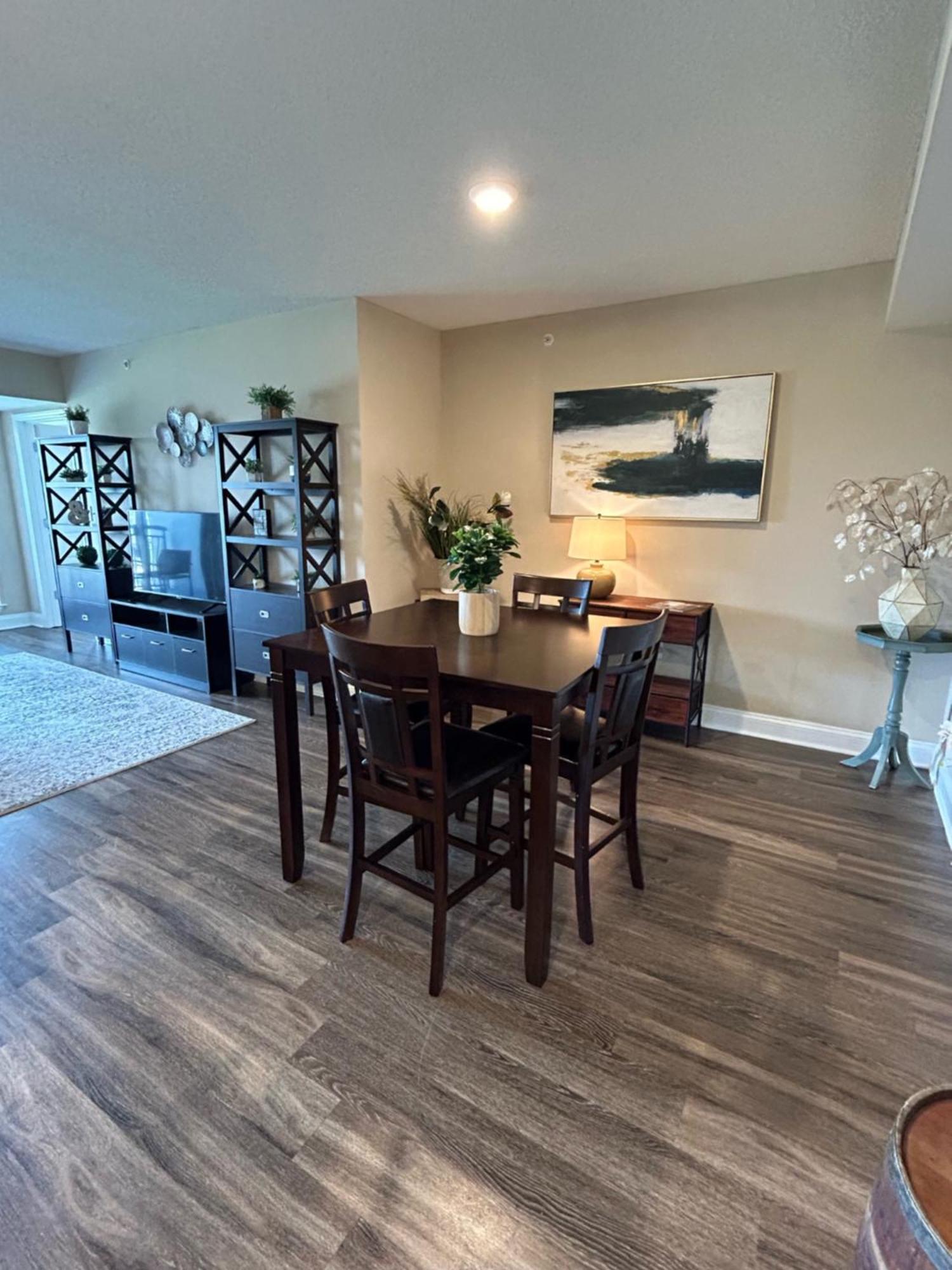 Spacious 2 Bedroom 2 Bathroom Apartment With Balcony In Uptown Charlotte! City Views & Free Parking! Kültér fotó
