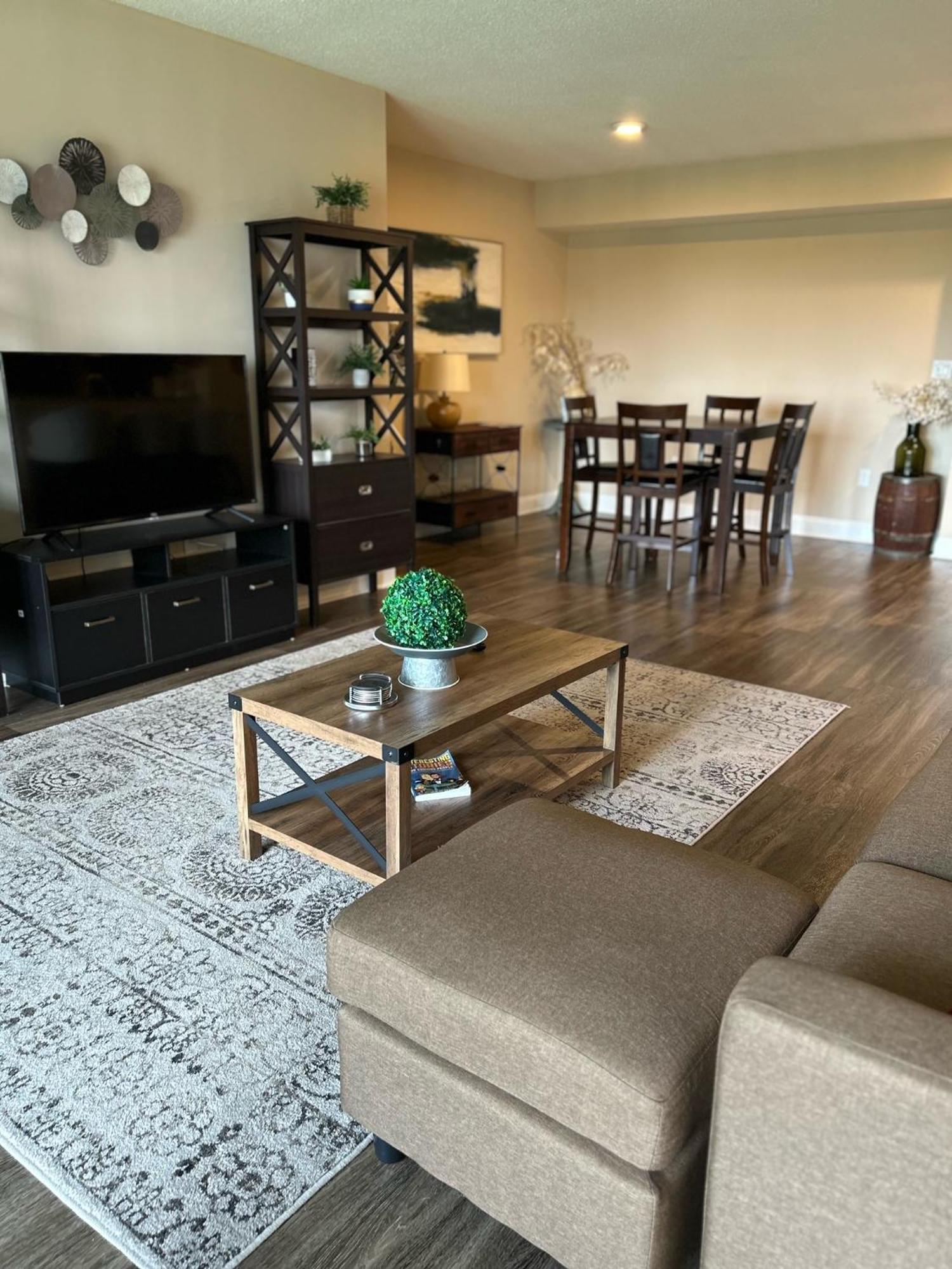 Spacious 2 Bedroom 2 Bathroom Apartment With Balcony In Uptown Charlotte! City Views & Free Parking! Kültér fotó